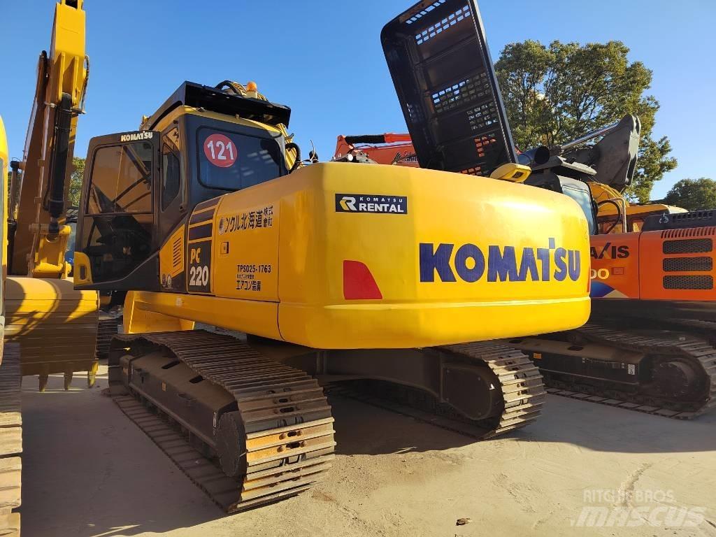 Komatsu PC220-7 대형 굴삭기 29톤 이상