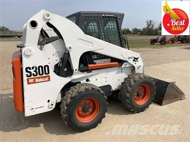 Bobcat S 300  스키드로더