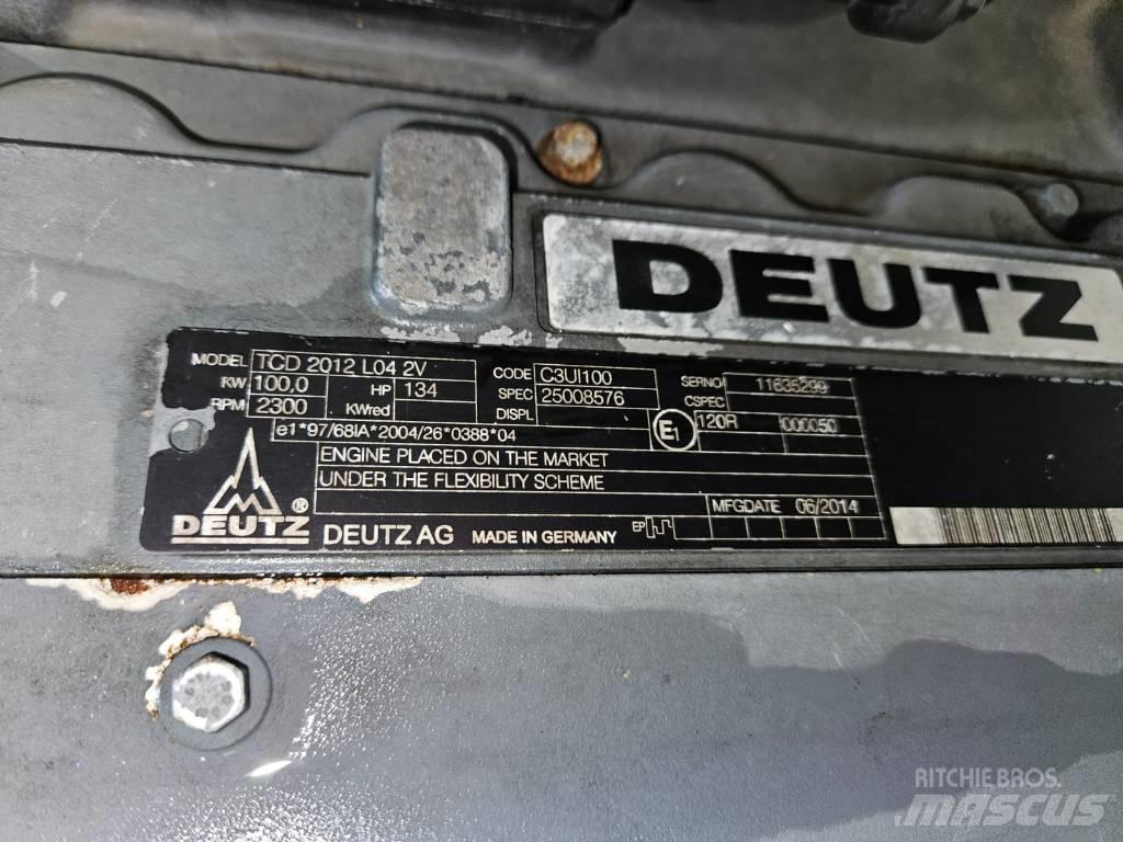 Deutz TCD2012 L04 2V 엔진