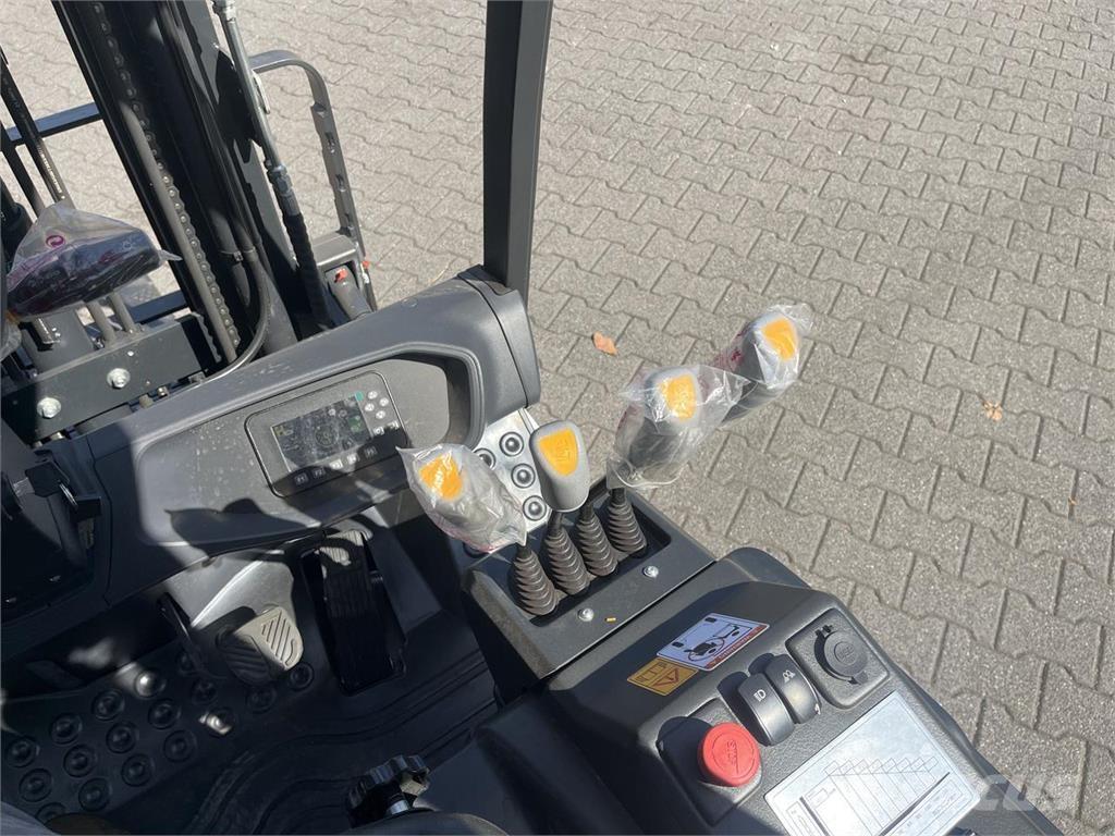 Bobcat B18NS 전동 지게차