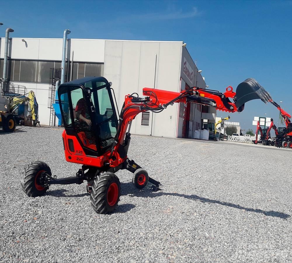Euromach R25 수륙양용 굴삭기