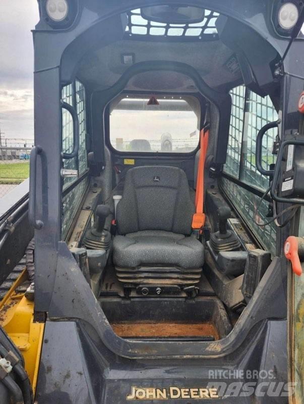 John Deere 333G  스키드로더