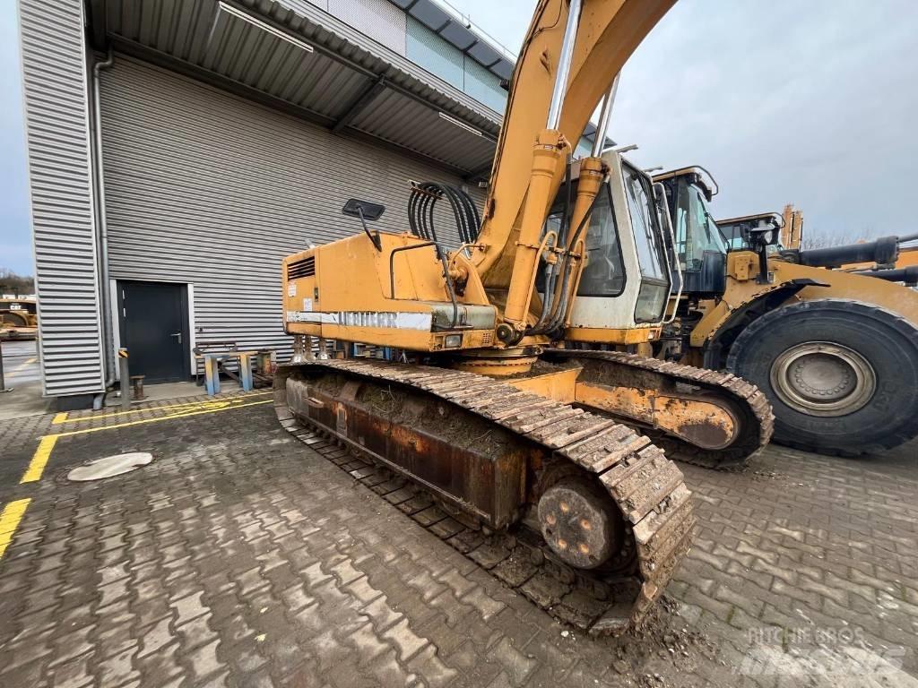 Liebherr 932 대형 굴삭기 29톤 이상