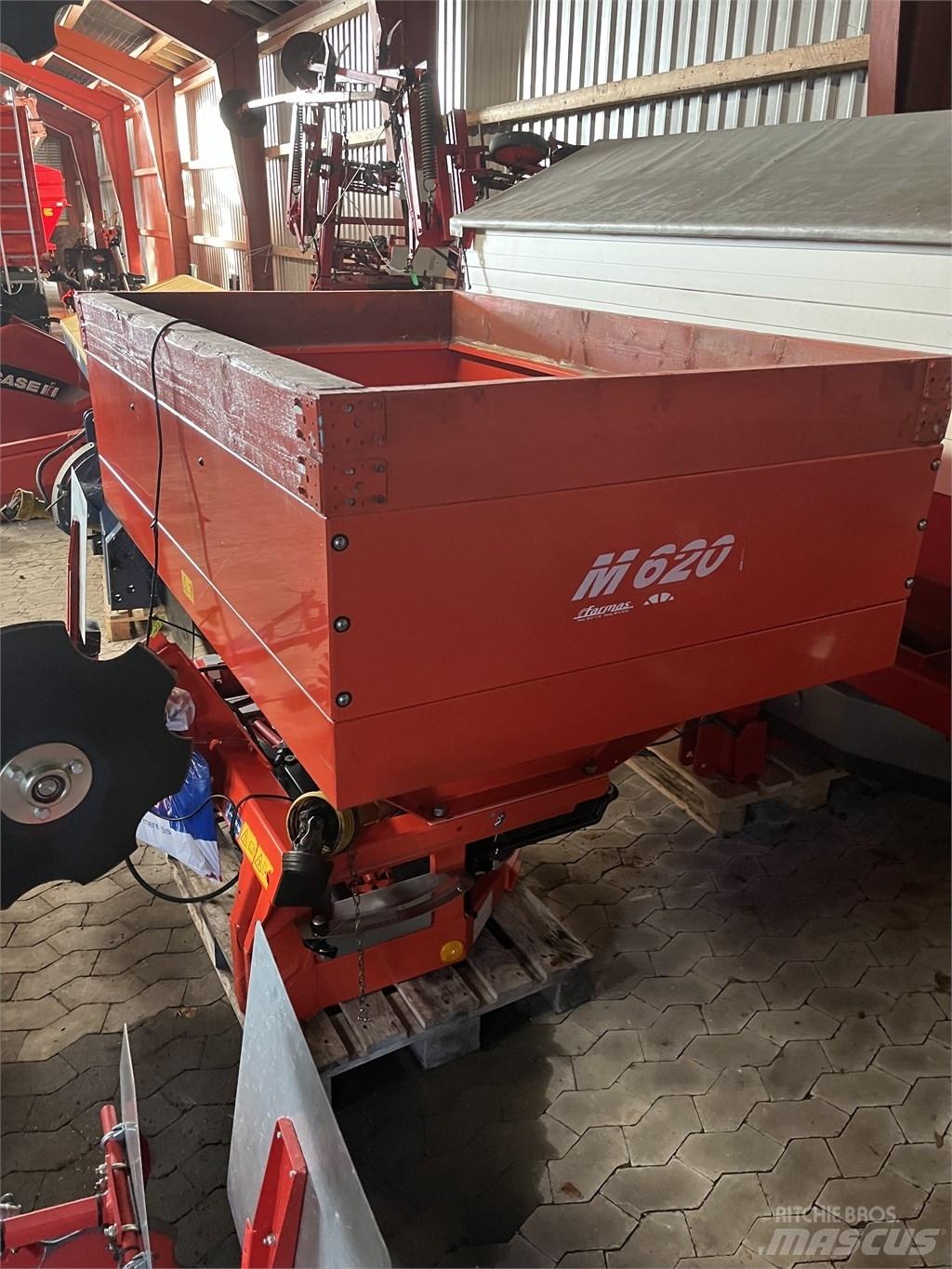 Rauch M 620 미네랄 살포기