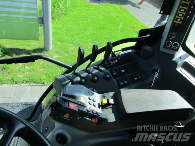 CLAAS Arion 520 트랙터