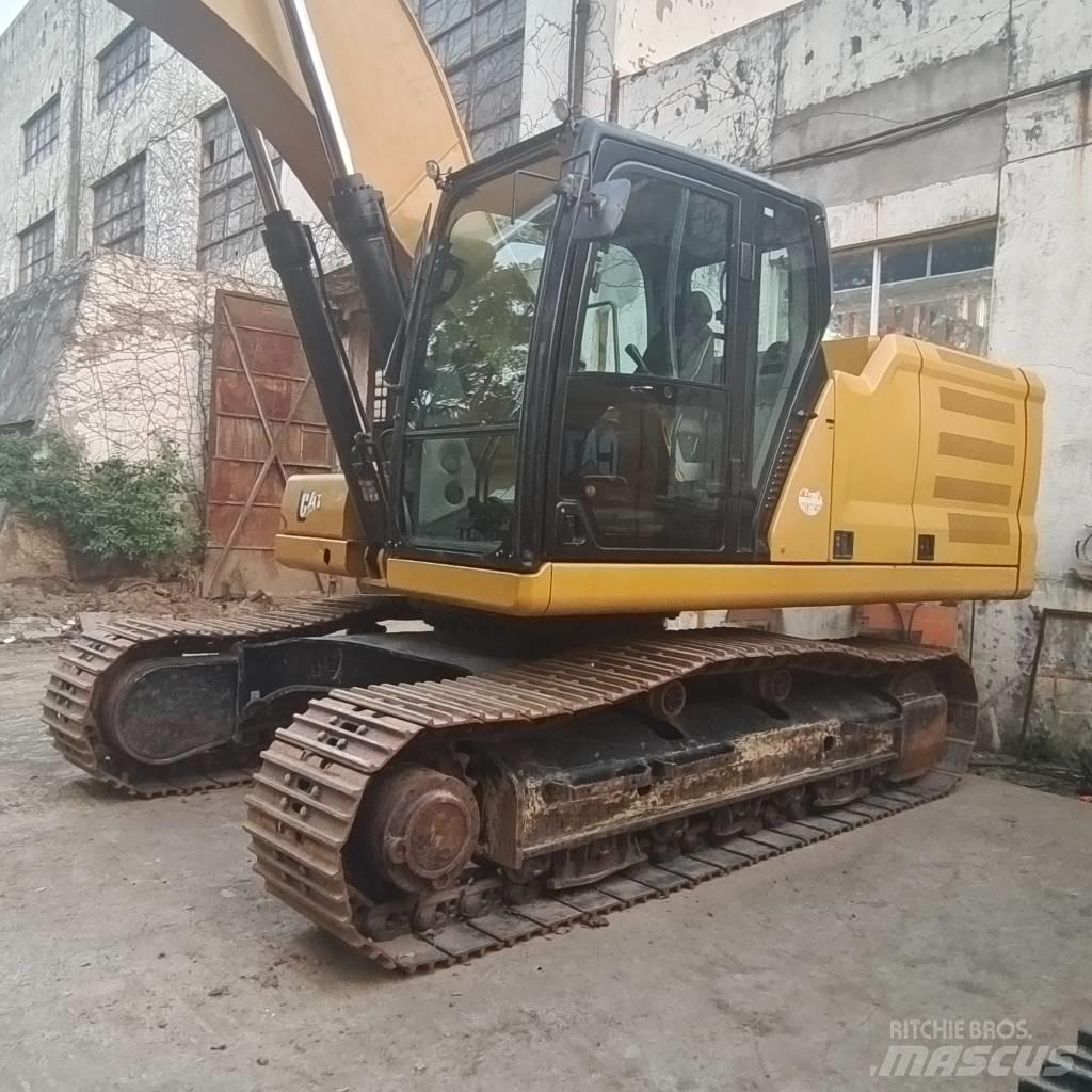 CAT 330GC 대형 굴삭기 29톤 이상