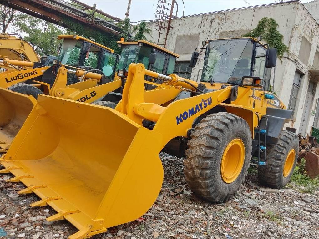 Komatsu WA 320-5  휠로우더