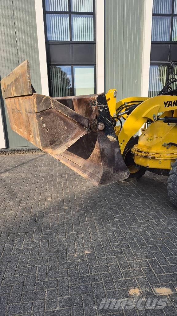Yanmar V70s  휠로우더