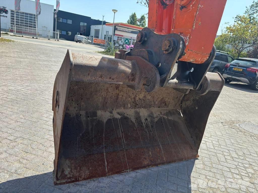 Hitachi ZX 170 W-3  휠 굴삭기