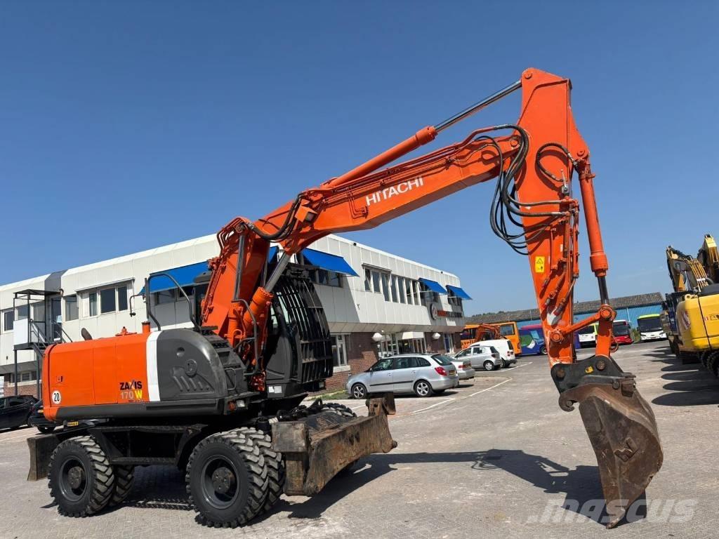 Hitachi ZX 170 W-3  휠 굴삭기