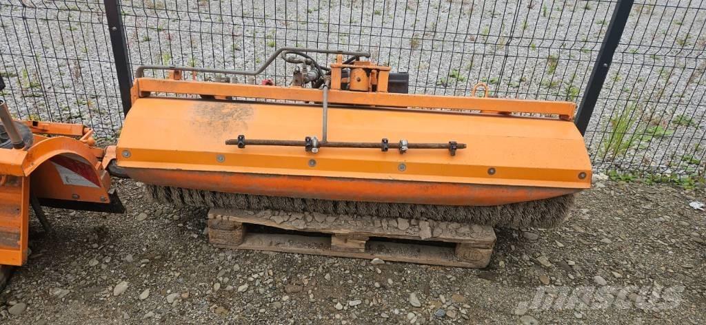 Multicar M 26 4X4 덤프 트럭
