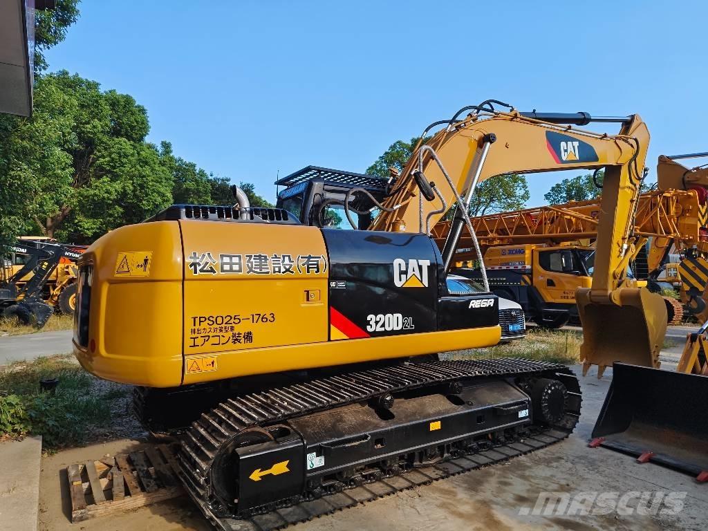 CAT 320 D2 L 대형 굴삭기 29톤 이상