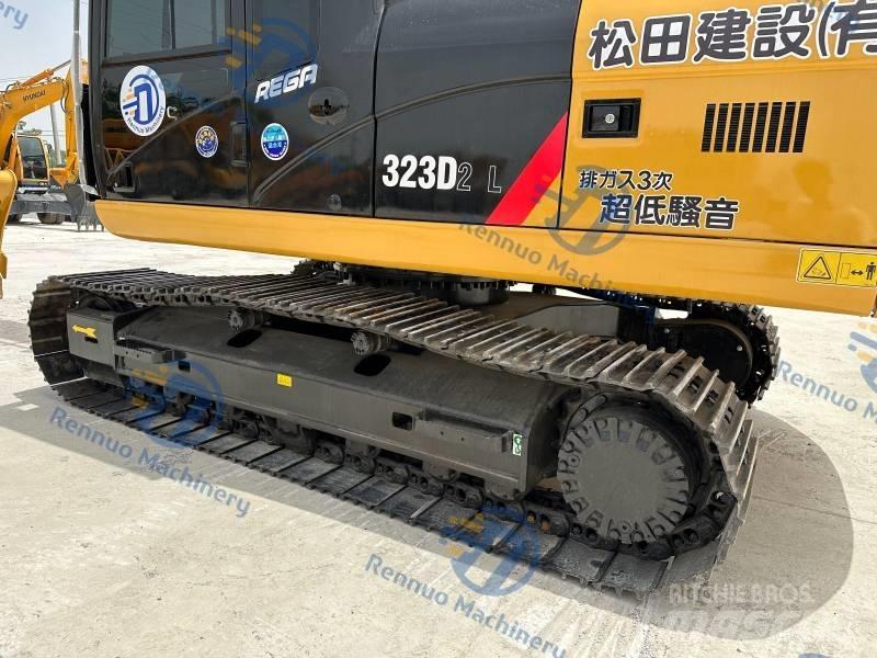 CAT CAT323D2L 대형 굴삭기 29톤 이상