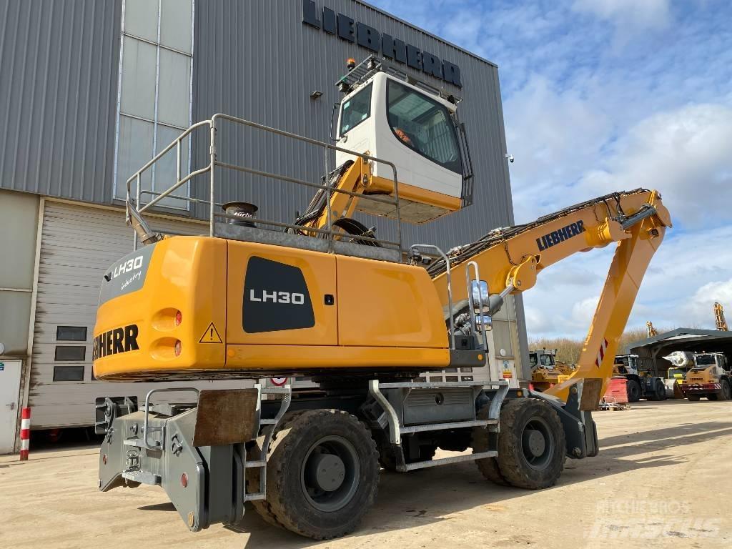 Liebherr LH 30 M 폐기물/산업 처리기
