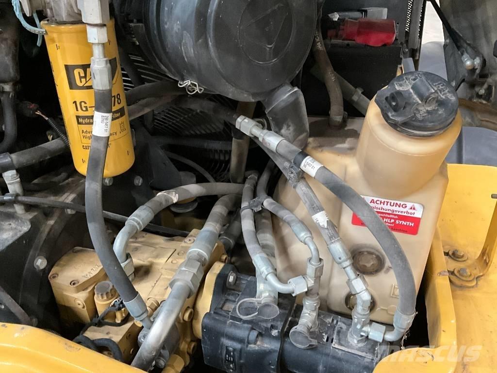 CAT 908 H  휠로우더