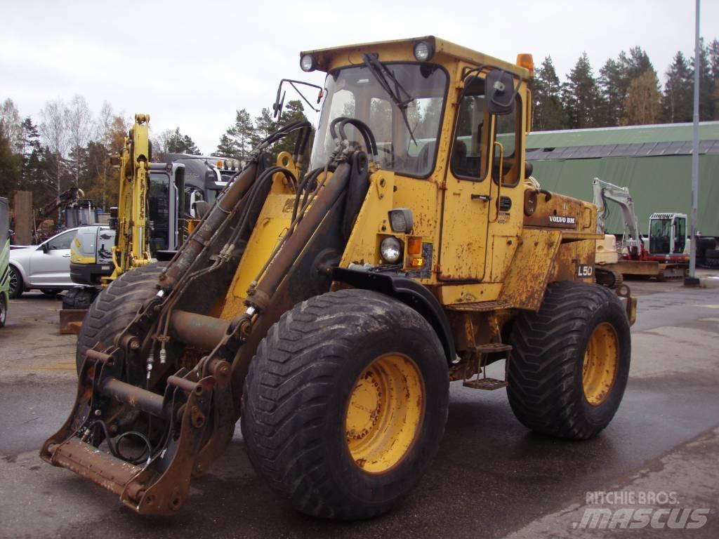 Volvo BM L 50  휠로우더