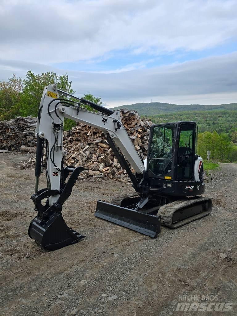 Bobcat E 42 소형 굴삭기 7톤 미만