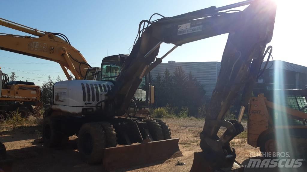 Terex Schaeff HML42  휠 굴삭기