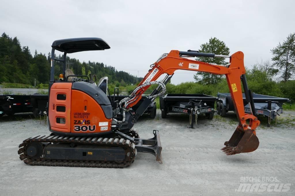 Hitachi ZX 30 U-5 A 소형 굴삭기 7톤 미만