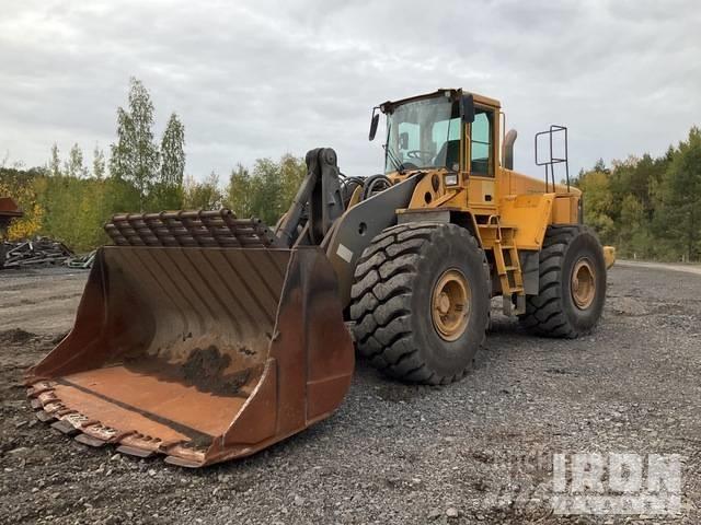Volvo L 220 E  휠로우더