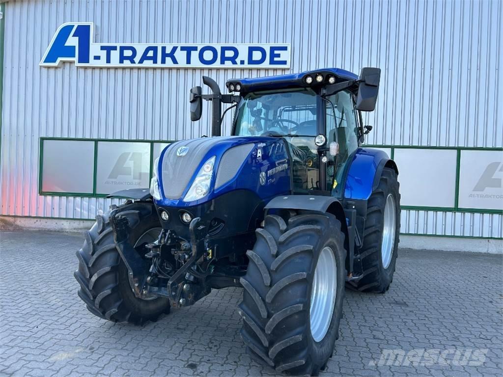 New Holland T7.225 트랙터