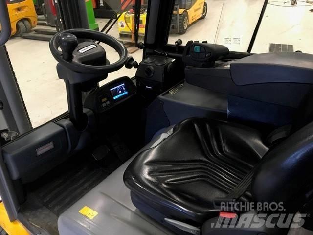 Jungheinrich EFG 320 전동 지게차