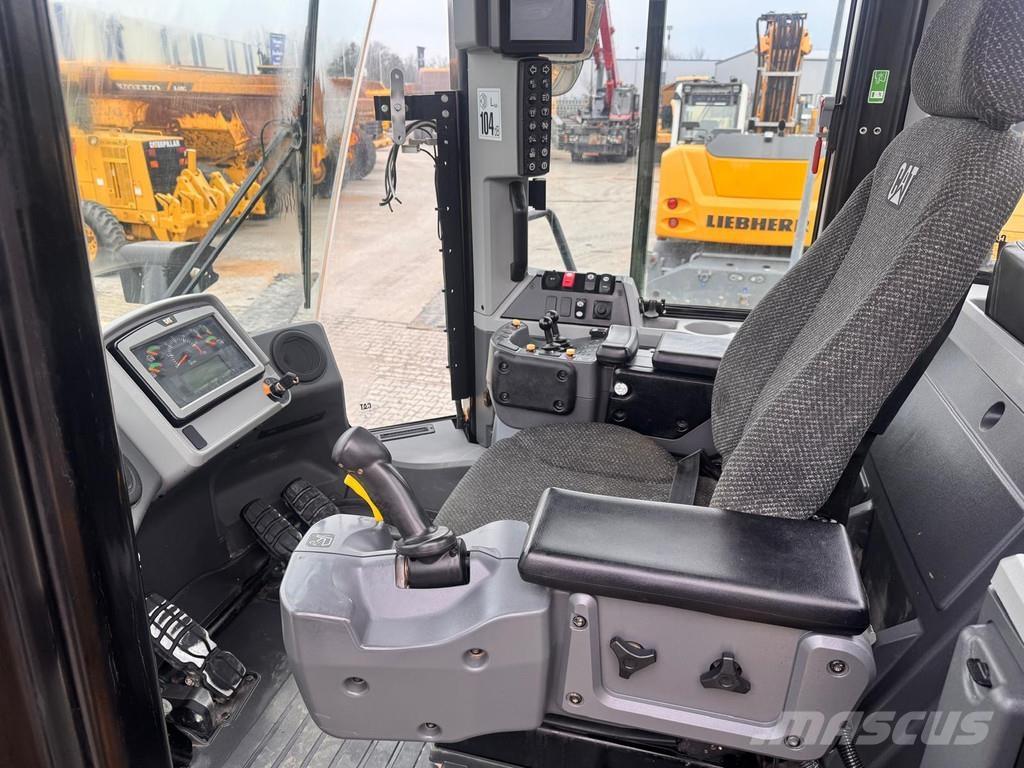 CAT 950M NVT  휠로우더