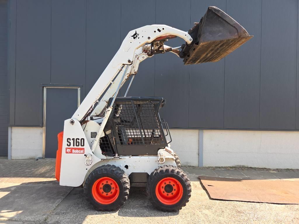 Bobcat S 160  스키드로더