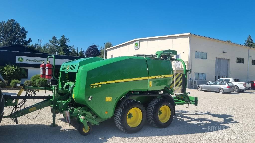 John Deere C441R 원형 곤포기