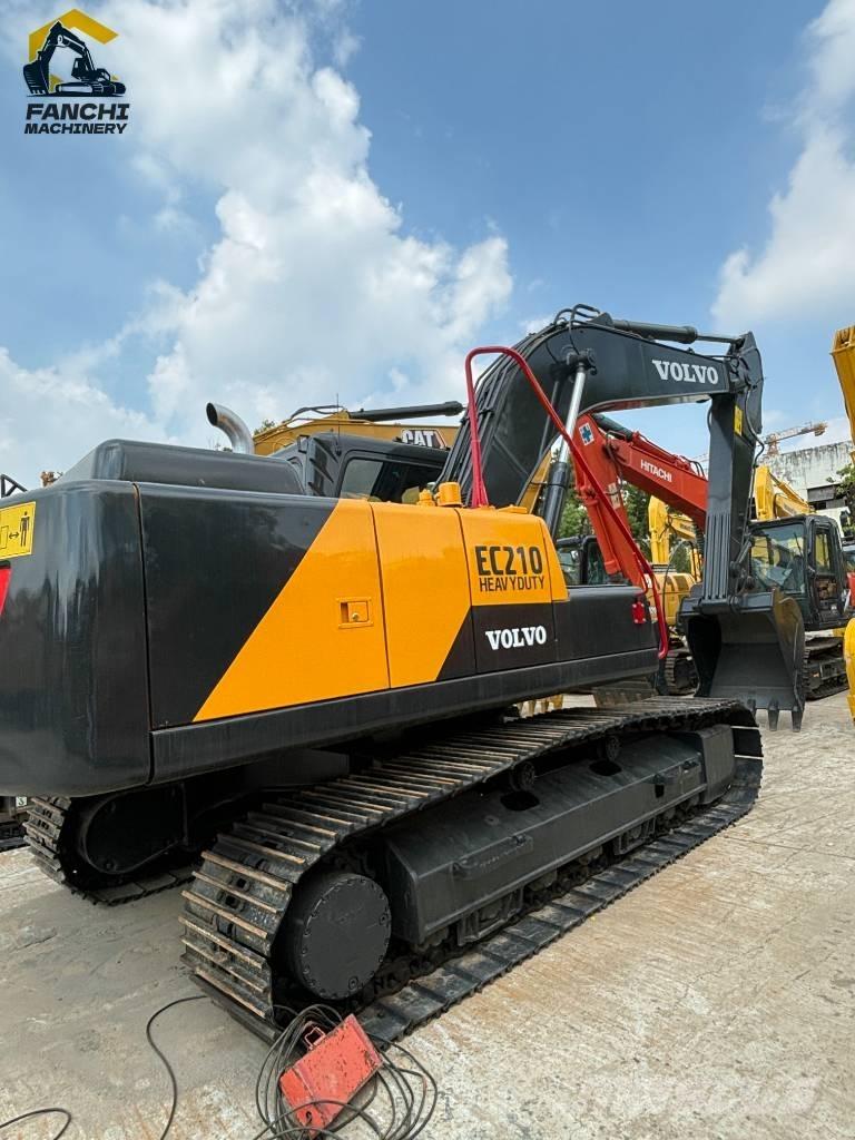 Volvo EC 210 대형 굴삭기 29톤 이상