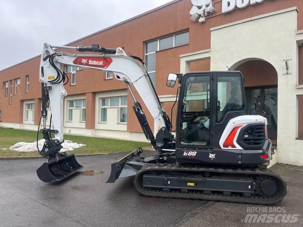 Bobcat E88 대형 굴삭기 29톤 이상