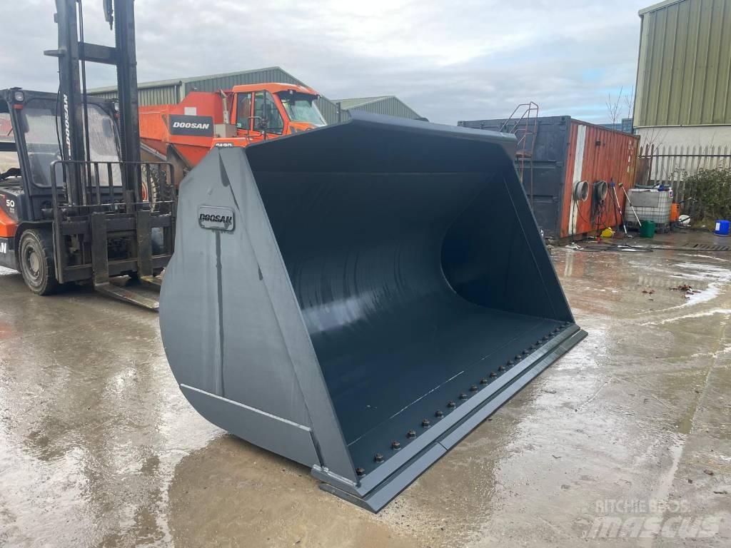 Doosan DL550 버켓