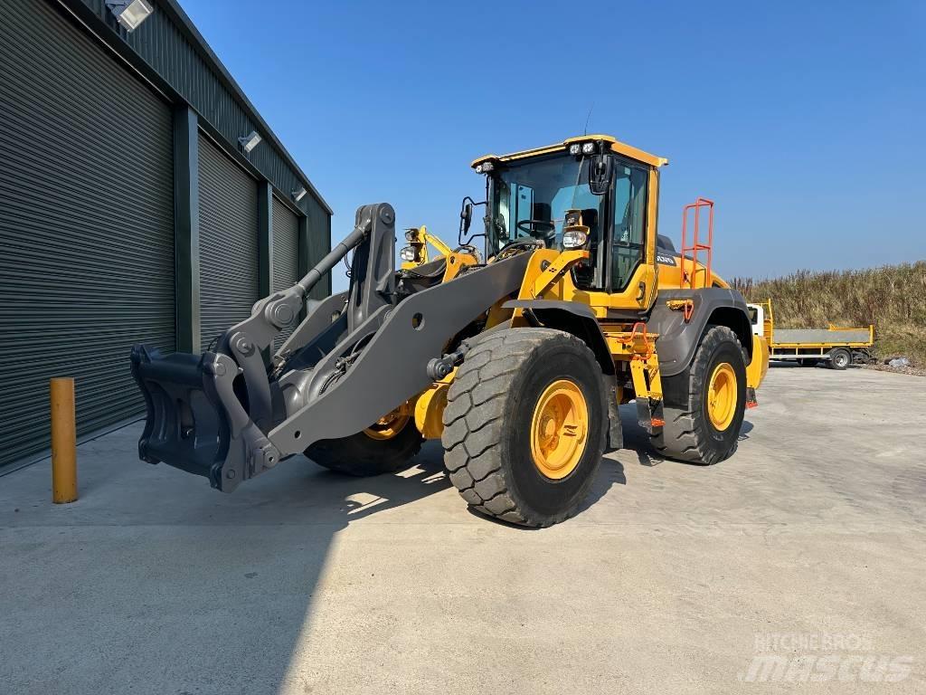 Volvo L 120 H  휠로우더