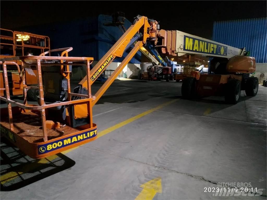 JLG 1200SJP 견인식 전동이동 리프트