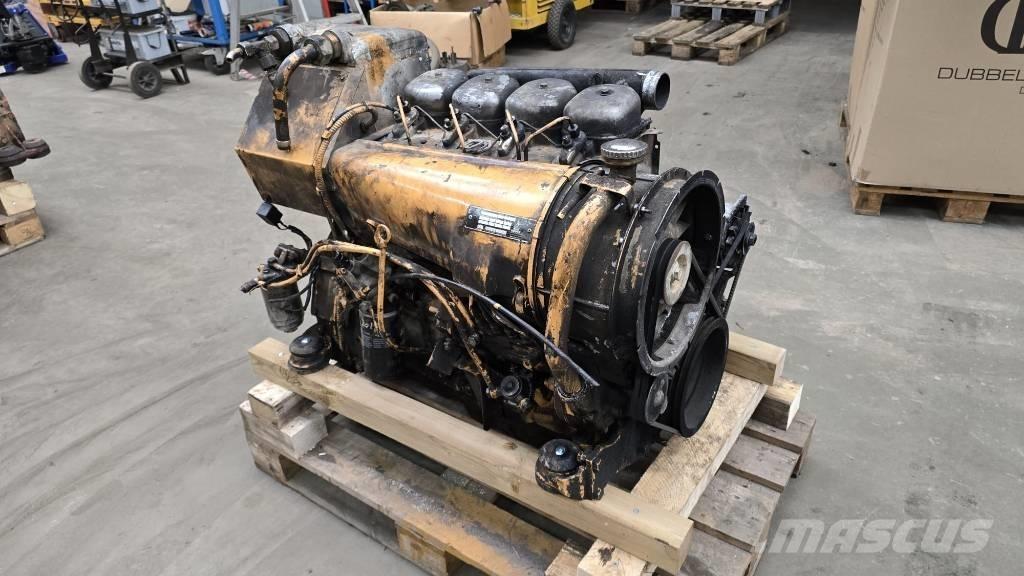 Deutz F4L913 엔진