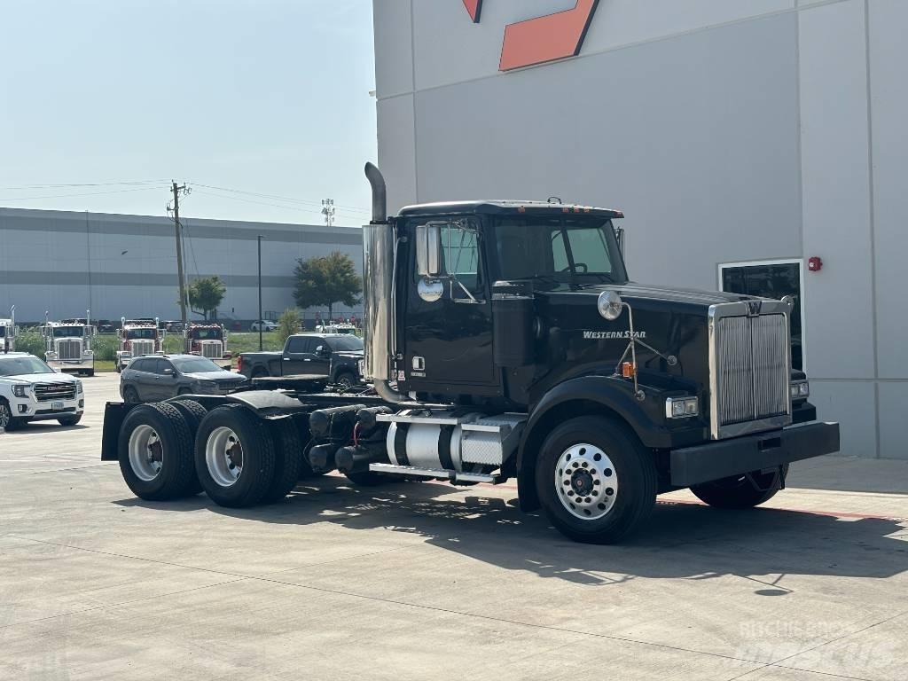Western Star 4900 트랙터 유닛