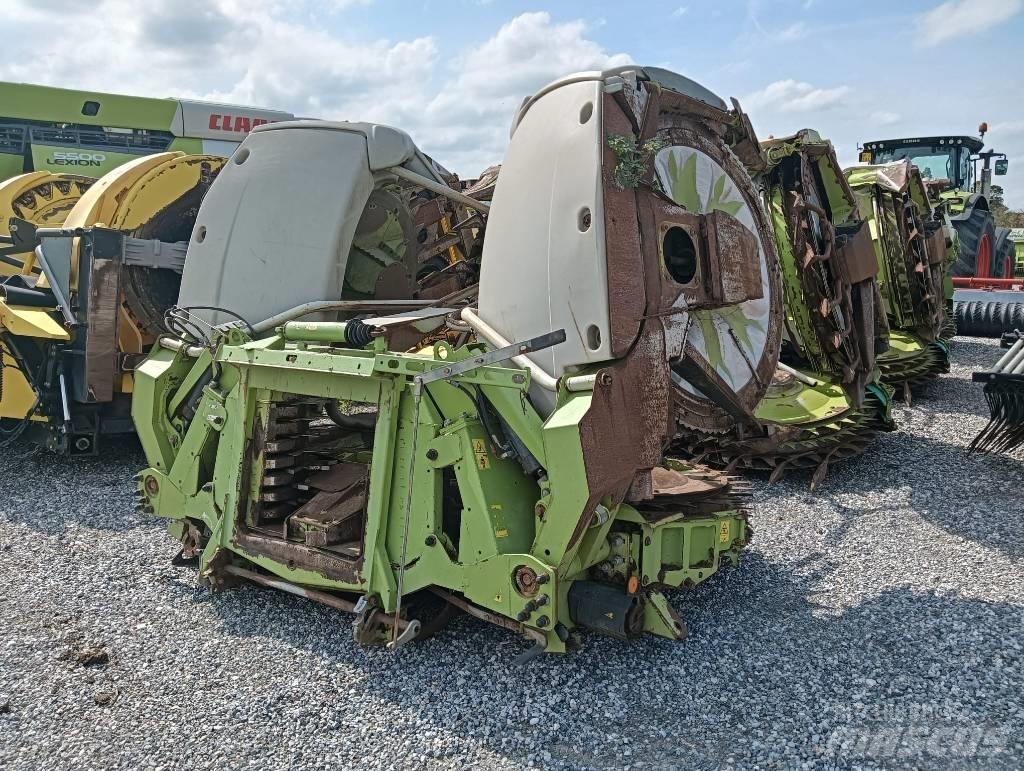 CLAAS Orbis 600 자동 초지기계