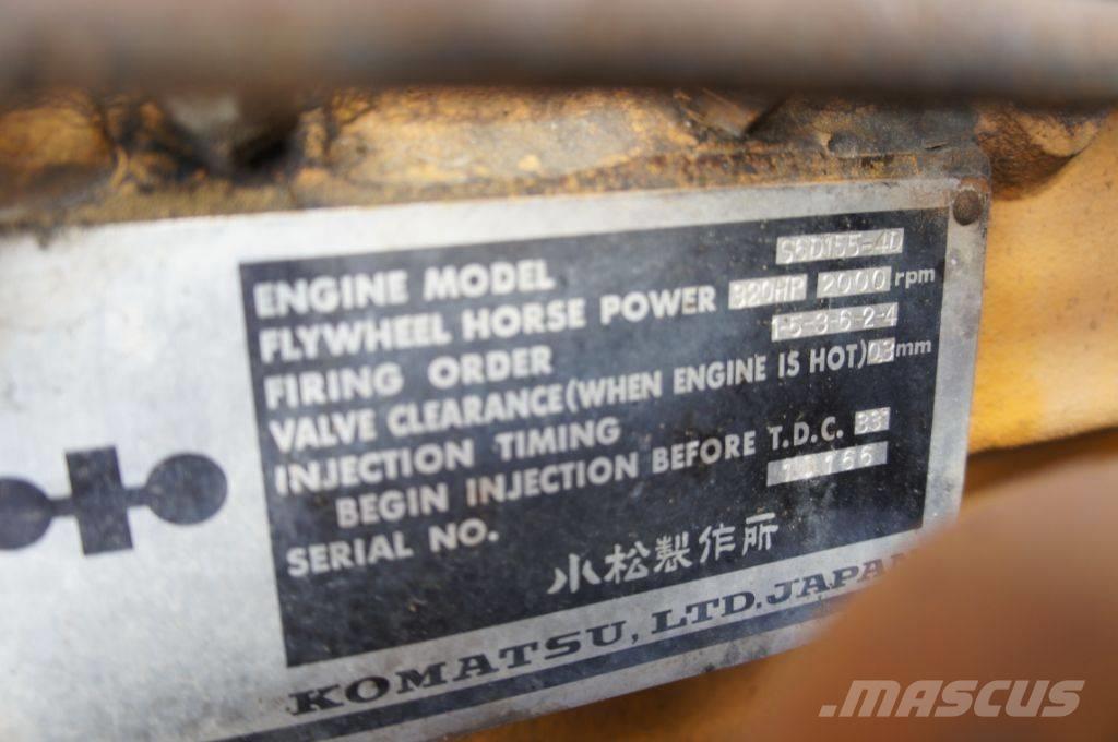 Komatsu D 155 A-1 크롤러 도저