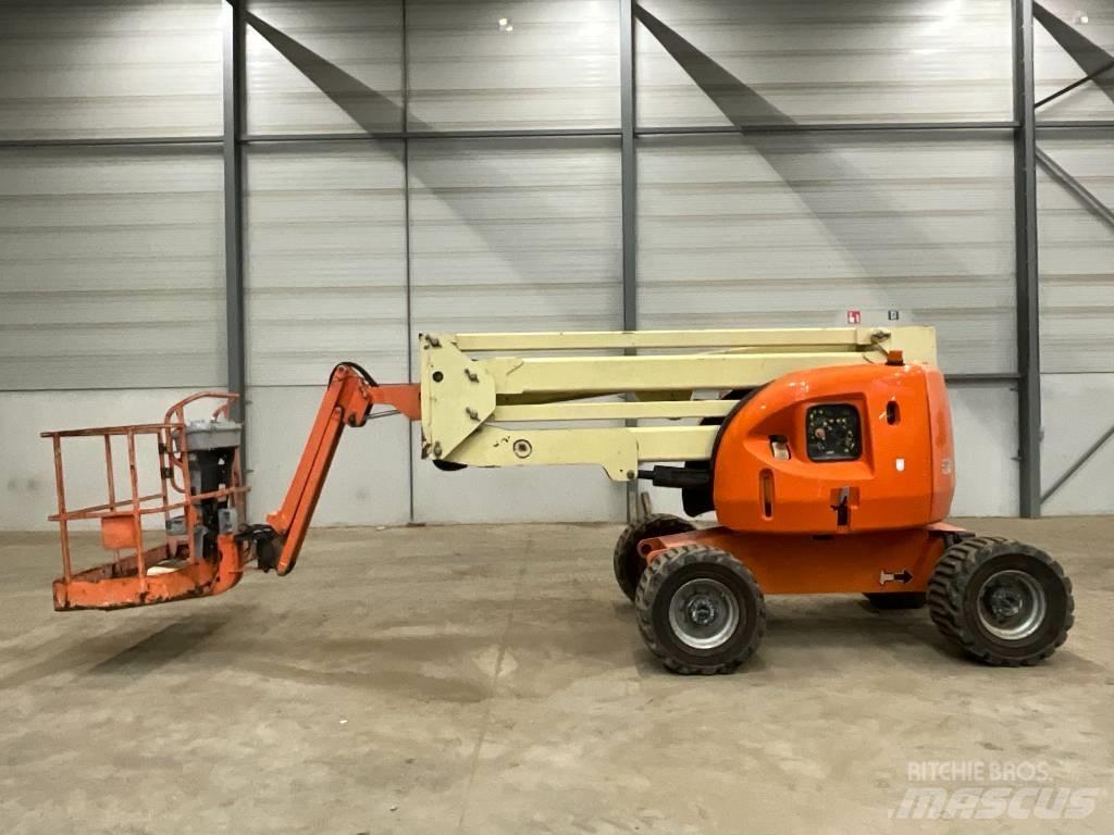 JLG 450 AJ 관절형 전동이동 리프트