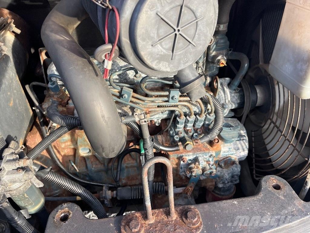 Hitachi ZX 27-3 CLR 소형 굴삭기 7톤 미만