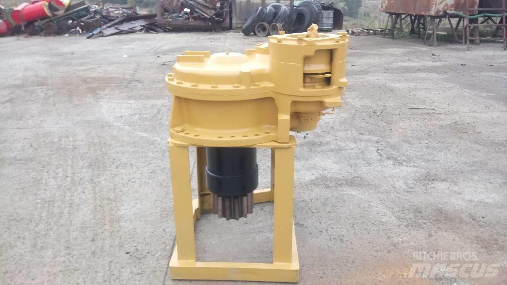 CAT 245 트랜스미션