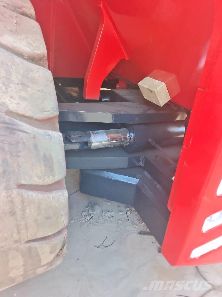Kalmar DRF 450 리치 스태커