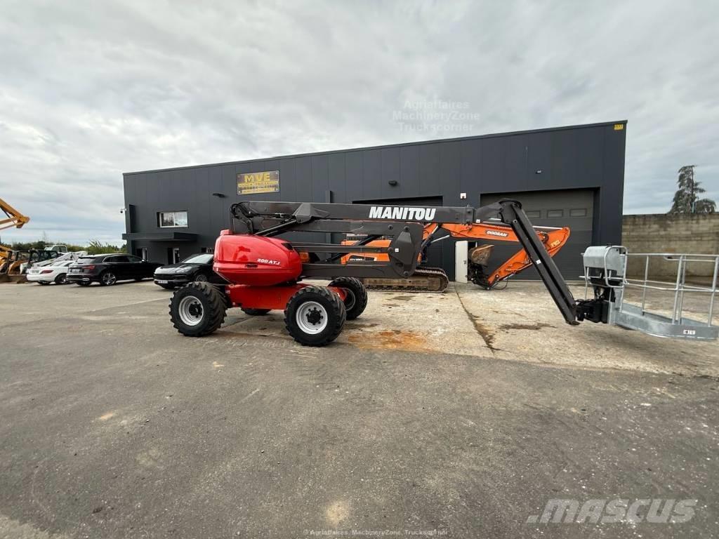 Manitou ATJ 200 견인식 전동이동 리프트