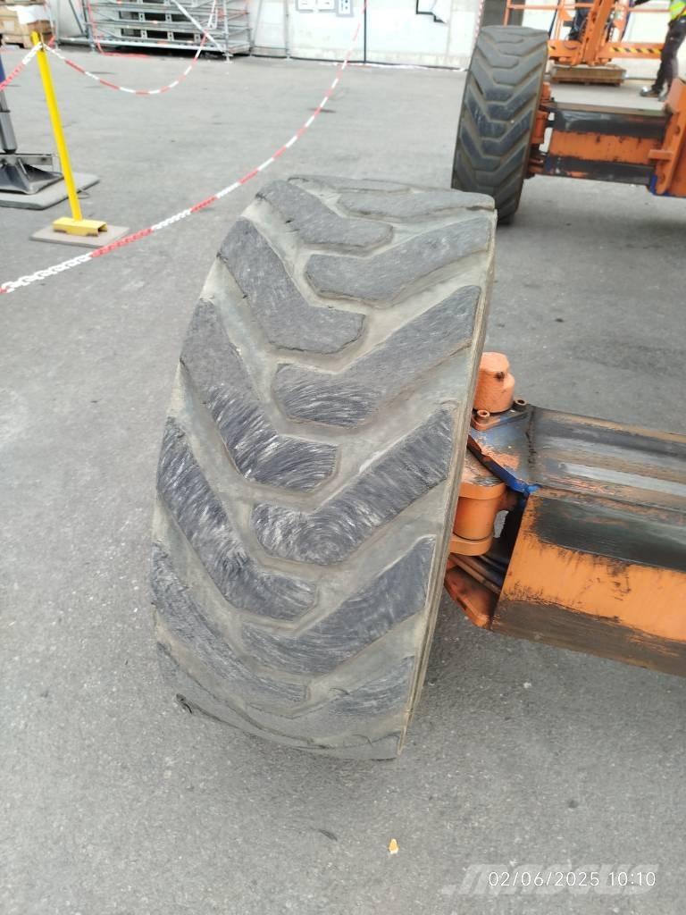 JLG 1250 AJP 관절형 전동이동 리프트