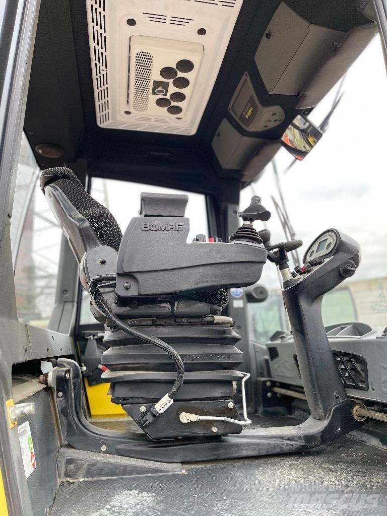 Bomag 161AD-5 트윈 드럼 롤러