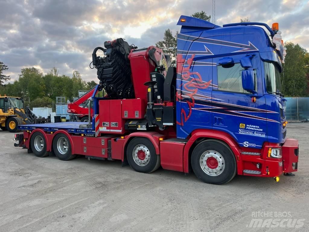 Scania R 560 크레인 트럭