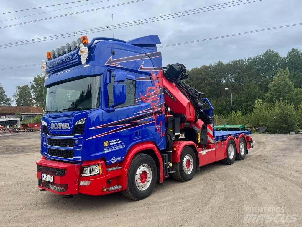 Scania R 560 크레인 트럭