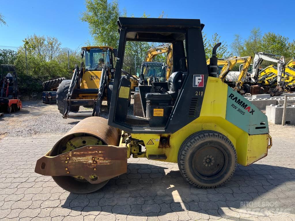 Rammax RW 3005 싱글 드럼 롤러