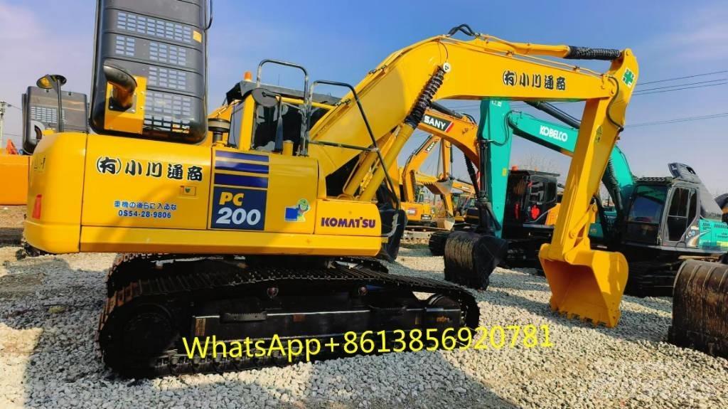 Komatsu PC 200-8 중형굴삭기 7톤-28톤