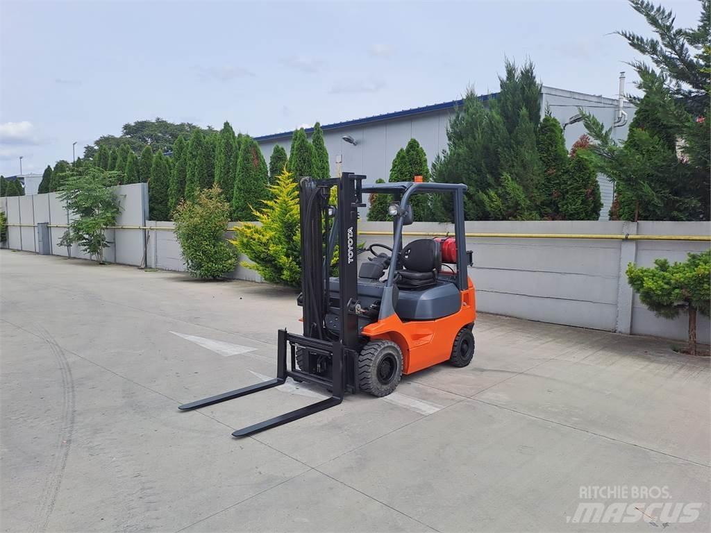 Toyota 7FGF15 LPG 지게차